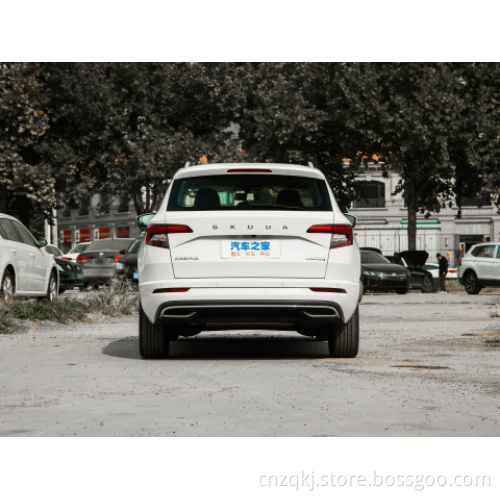 Auto a benzina a spedizione veloce Skoda Karoq Mini auto a gas cinese auto usate per vendita SUV